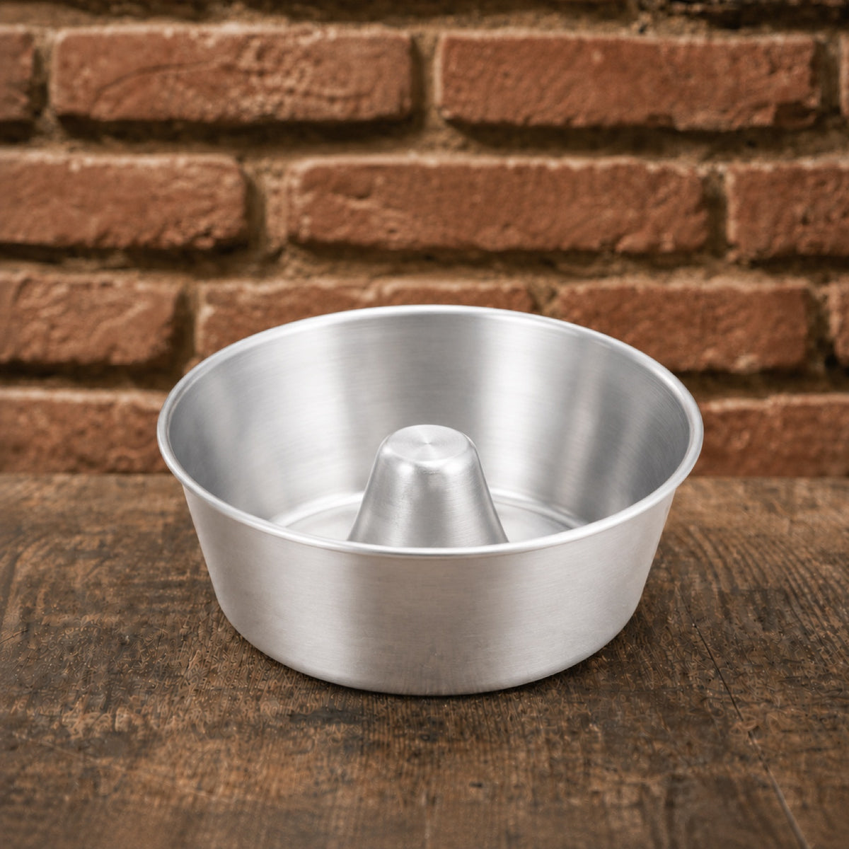 Oliveira Forma de Pudim de Alumínio 18cm (1,4L)
